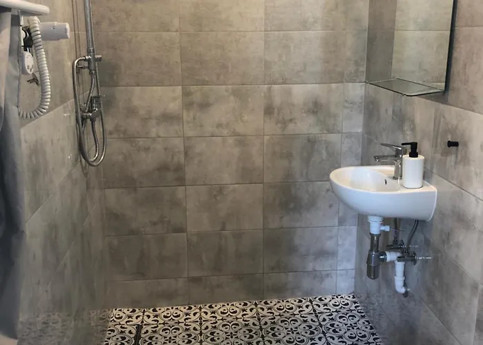 Paderewskiego 5 3* 索波特